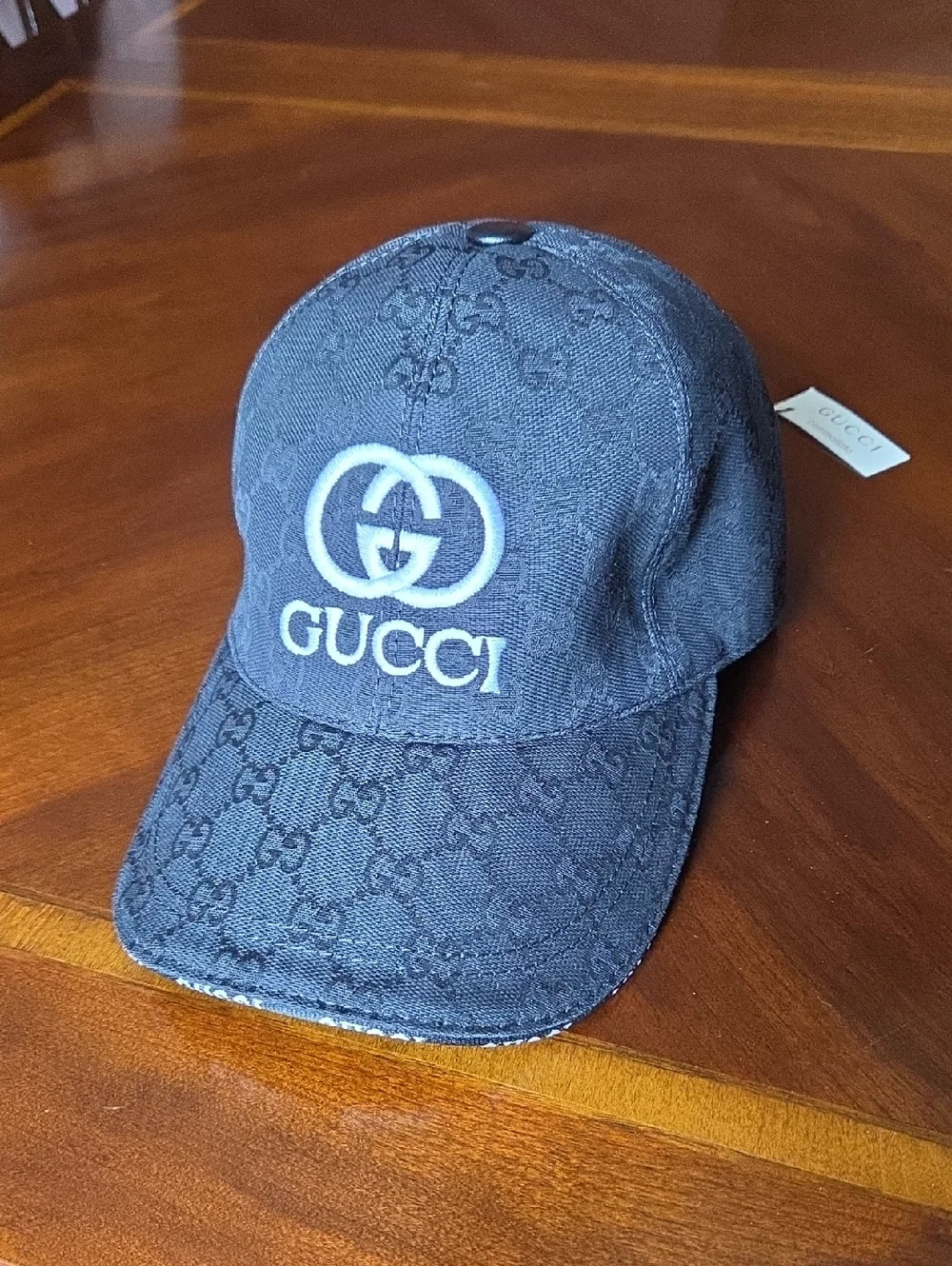Gucci authentic men